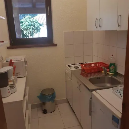 Dianaville krevet i doručak Banjole