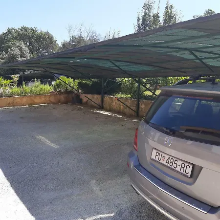 krevet i doručak Dianaville *