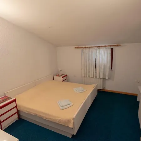 Dianaville Bed & Breakfast *
